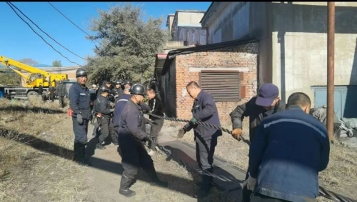 新安矿：清静优质高效完成主机大绳主扇替换使命1